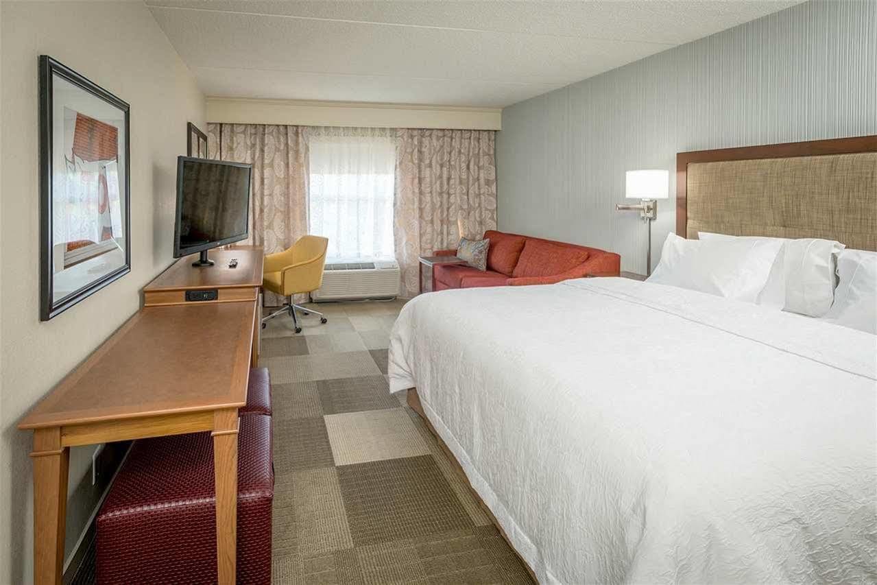 Hampton Inn Kalamazoo Exterior foto